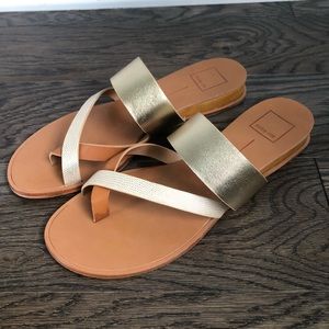 Dolce Vita | Gold Strapped Neutral Sandals | Sz 9